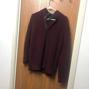 Express sweater. Barely worn. Excellent condition.